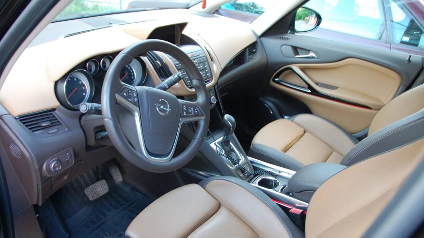 Зафира Турер салон