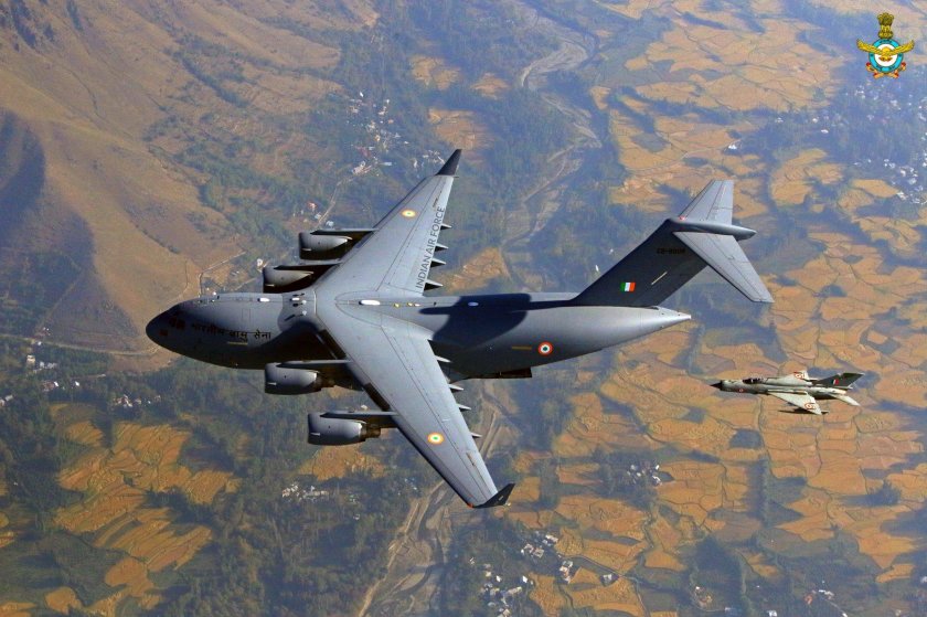 Самолет c-17 Globemaster III