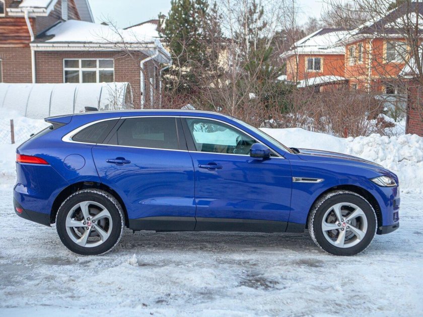 Ягуар ф пэйс