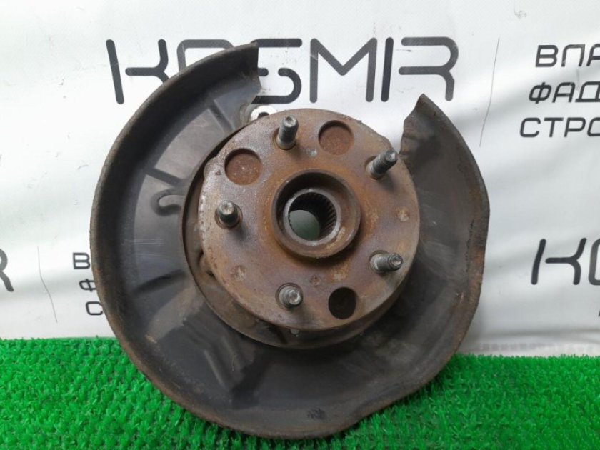 Ступица тойота виш 20