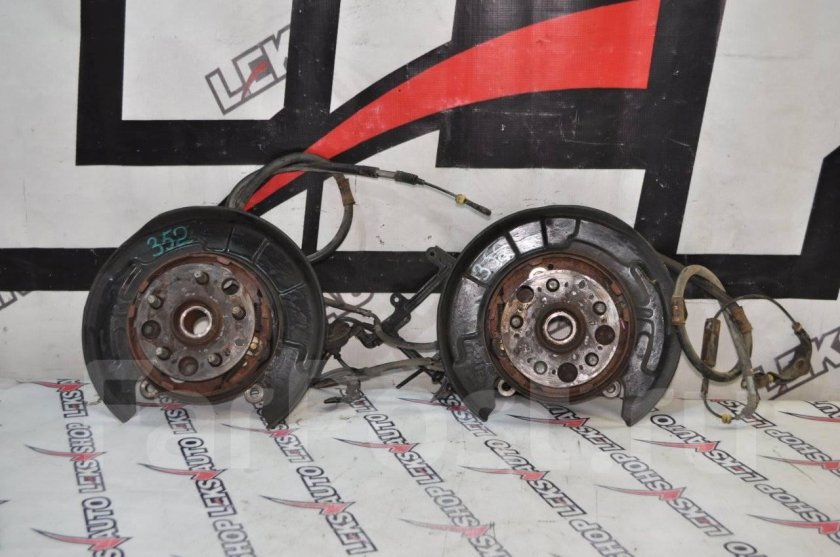 Ступица тойота марк 2 110