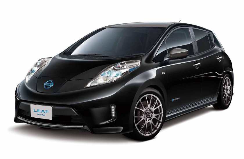 Ниссан лиф ze1