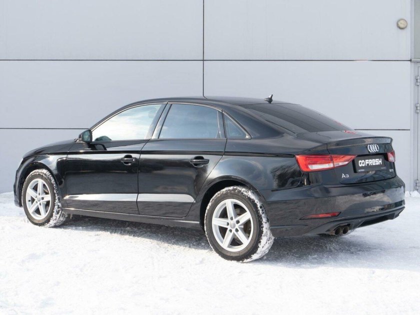 Audi a 3 седан