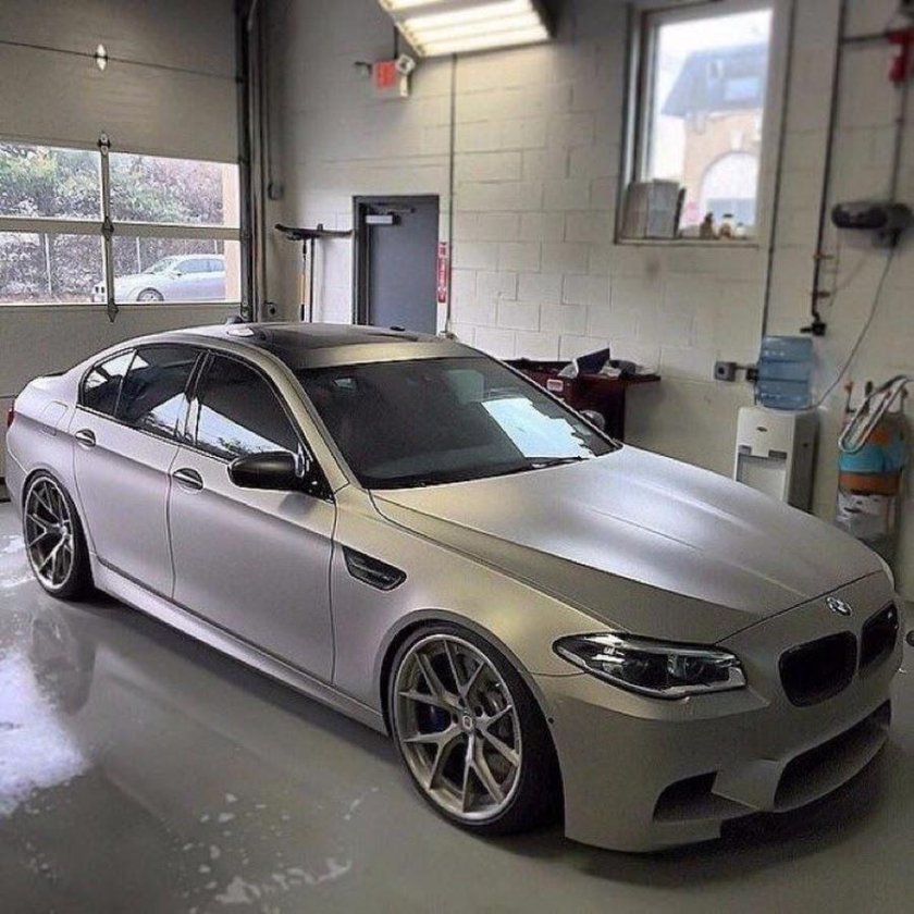 BMW f10 в пленке