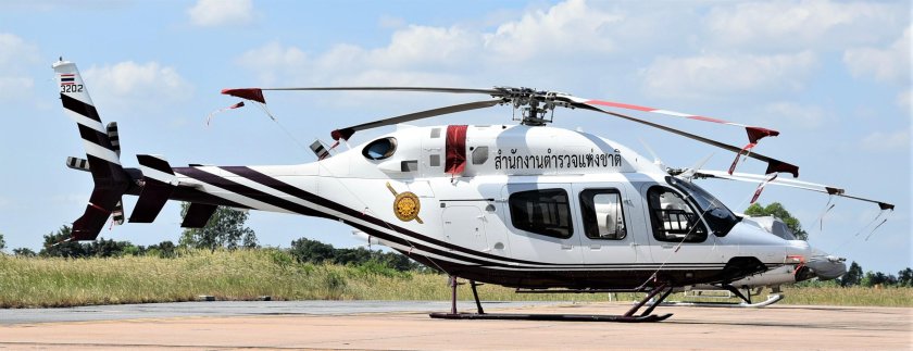 Bell 212 вертолет Иран