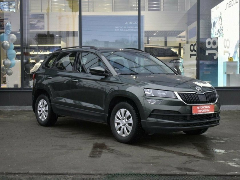 Кроссовер skoda karoq