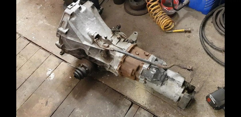 МКПП Ауди 80 кватро