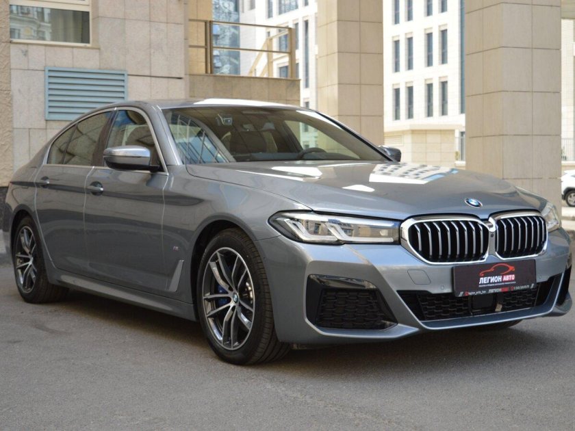 БМВ 5 g30
