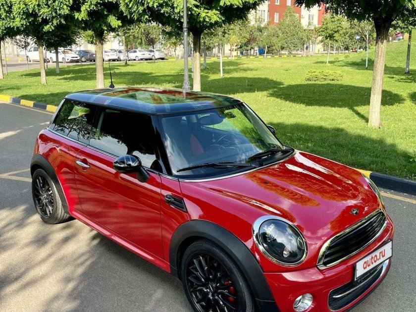 Мини Купер красный