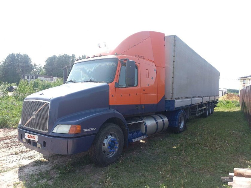 Тягач вольво