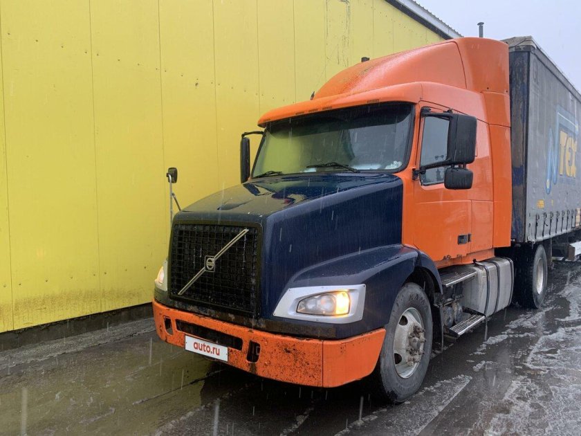 Седельный тягач вольво