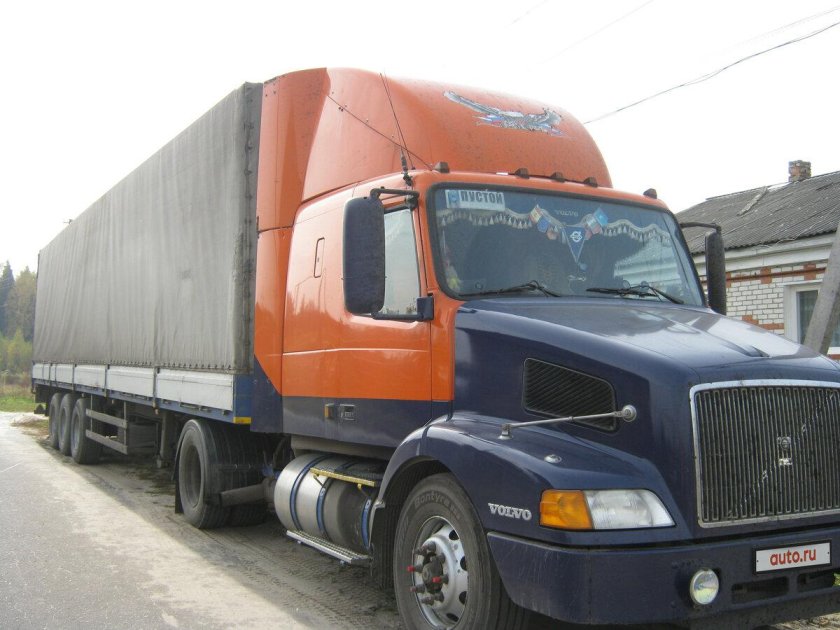 Volvo vnm42t седельный тягач