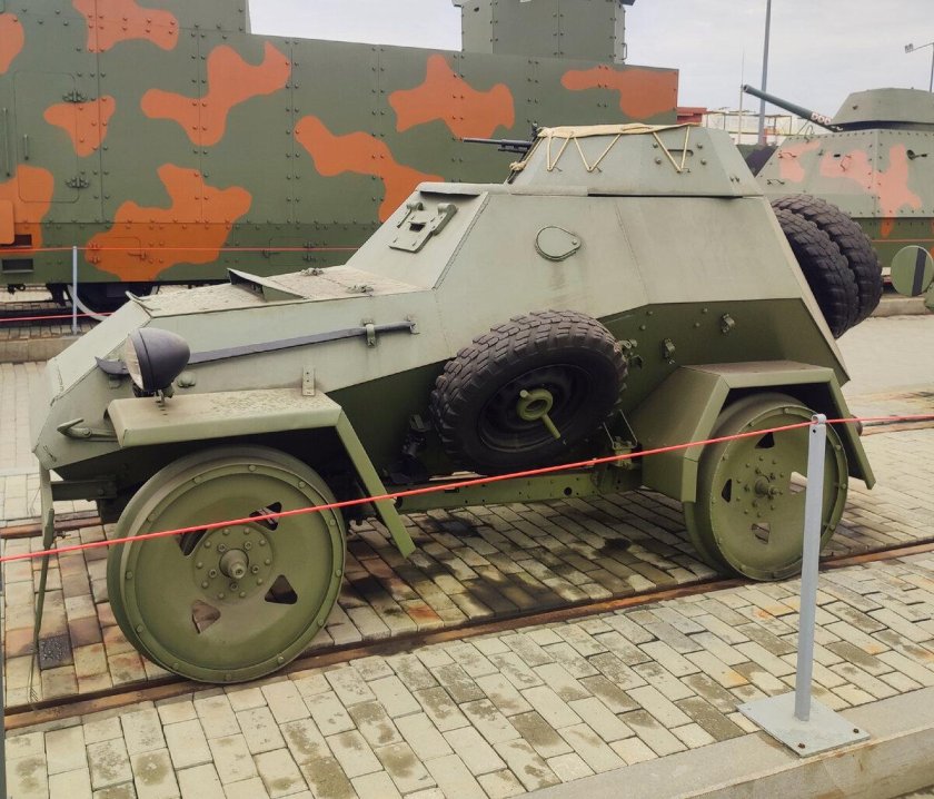 Бронеавтомобиль ба 64