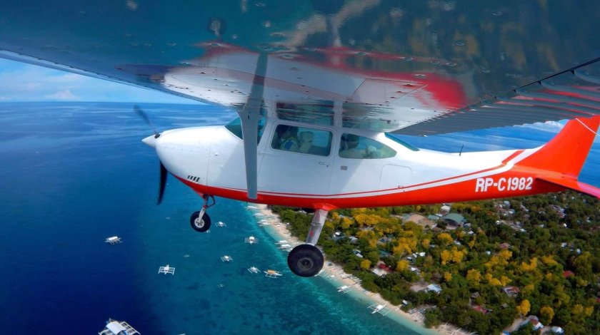 Самолет cessna