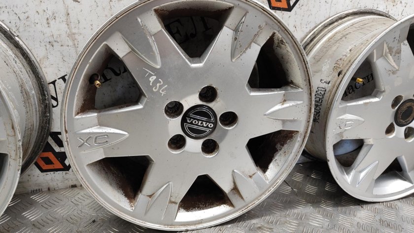 Диск литой вольво