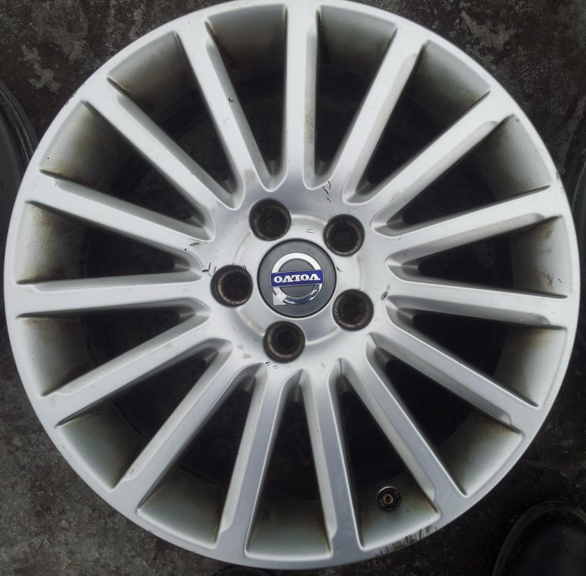 Оригинальные диски Вольво хс90