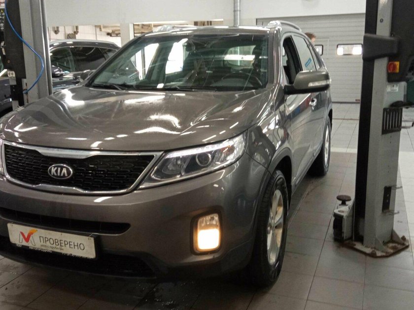 Киа Соренто 2.4