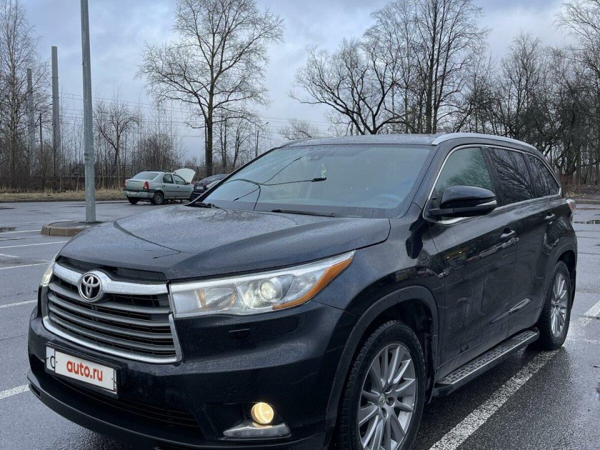 Toyota highlander iii