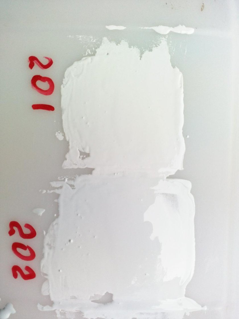 Краска белая Мобихел акриловая 201,202