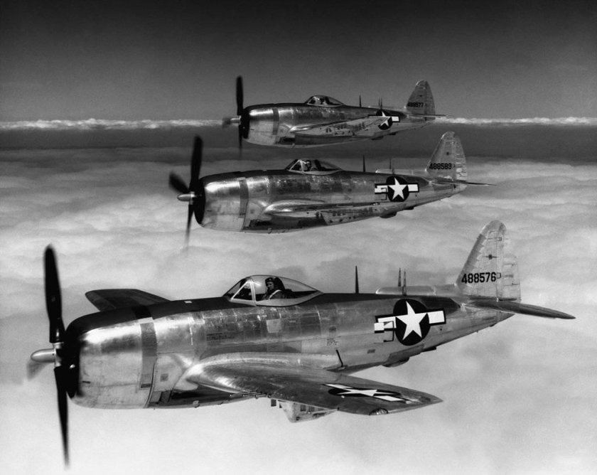 Тандерболт истребитель