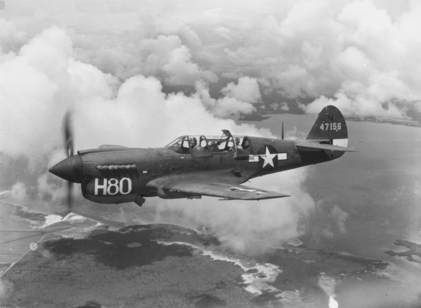 Самолет p-40n "Warhawk"
