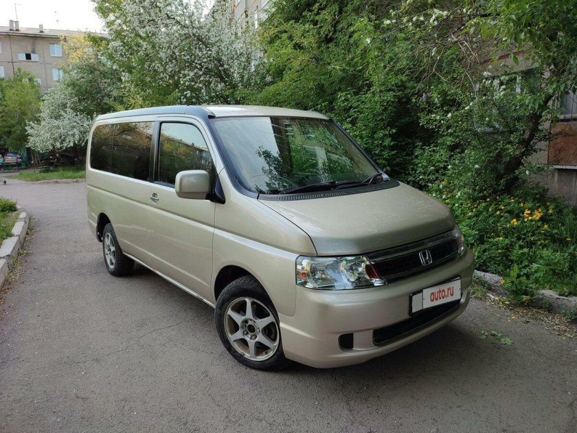 Минивэн Honda Stepwgn 2003