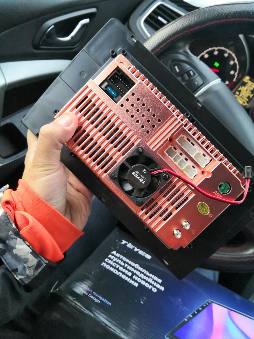 Магнитола Teyes cc2l