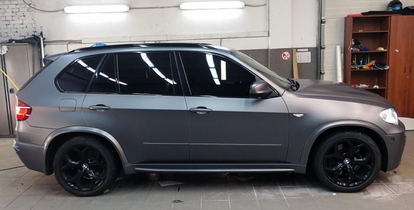 BMW x5 e70 черный матовый