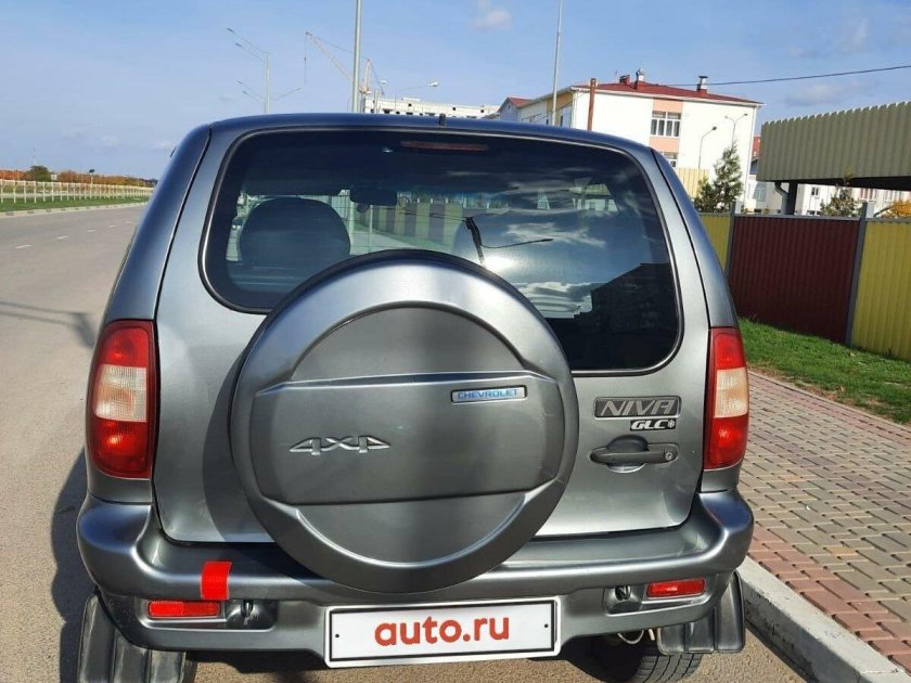 Шевроле нива 2005