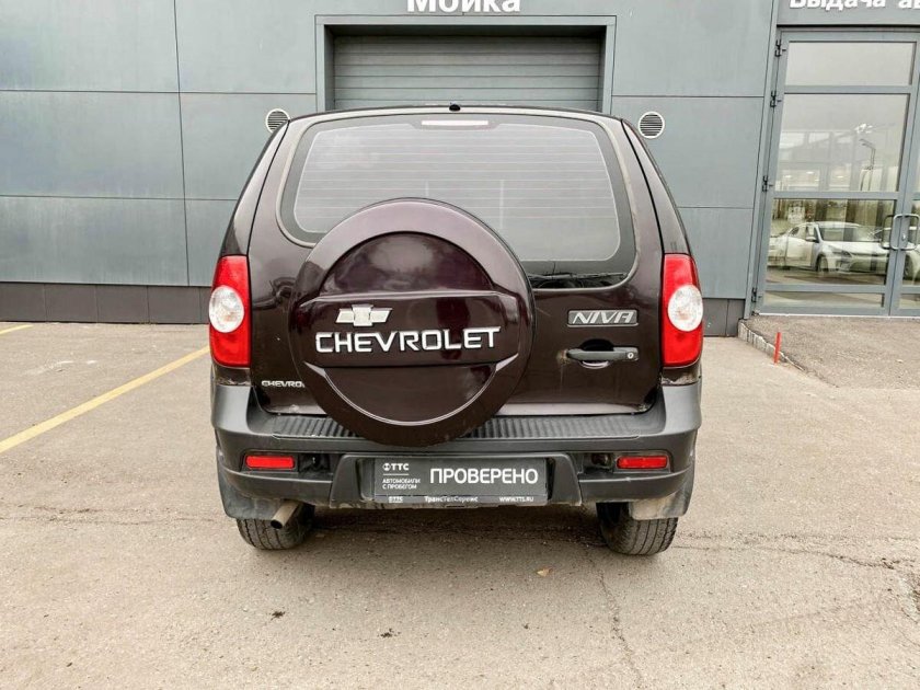 Chevrolet niva 2011