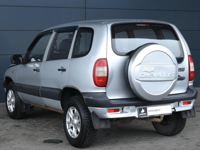 Chevrolet niva 2009