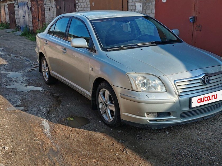 Toyota avensis 2005