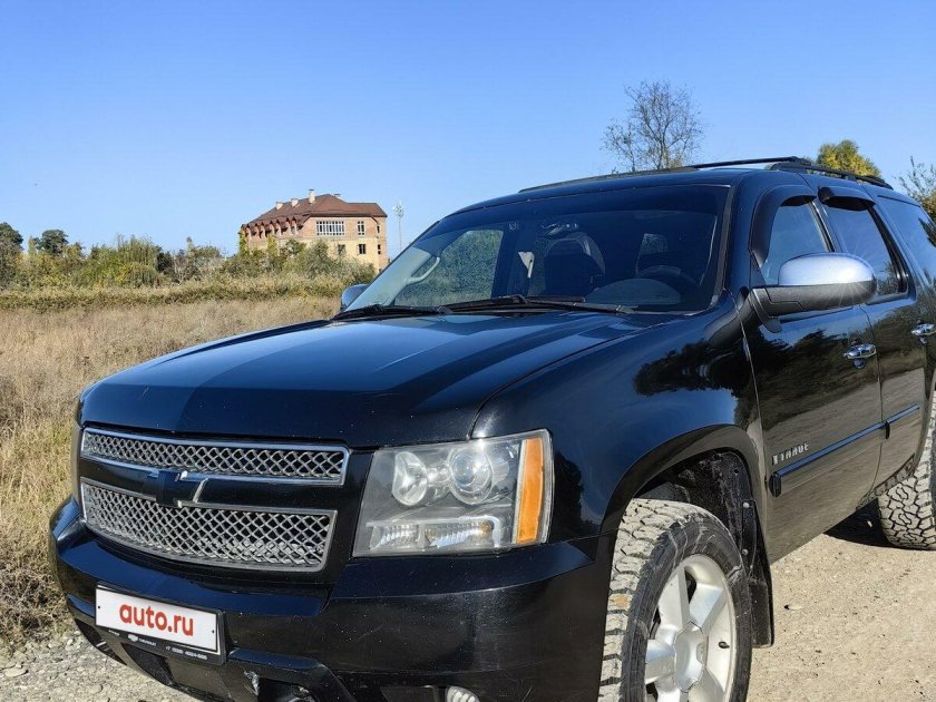 Chevrolet tahoe iii