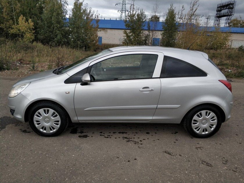 Opel Corsa 1.2 МТ