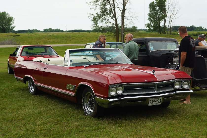 Buick wildcat