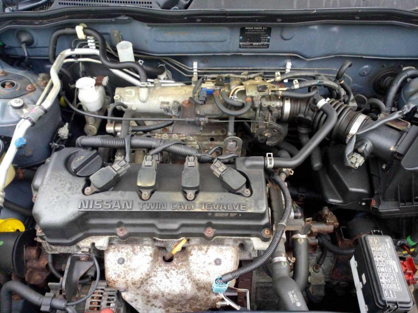 Ниссан Альмера н16 под капотом