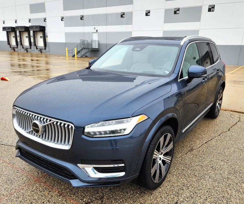 Вольво хс 90 2023