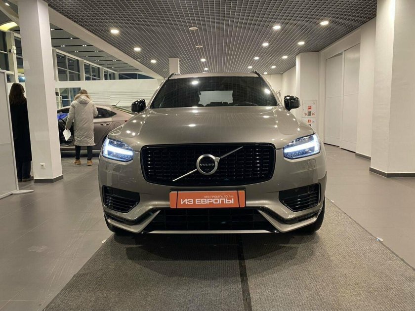 Новая вольво хс 90