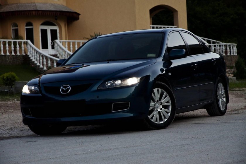 Мазда 6 gg черная