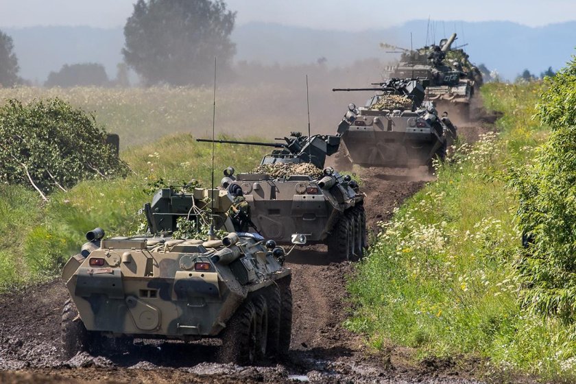 Колонна БТР вс РФ