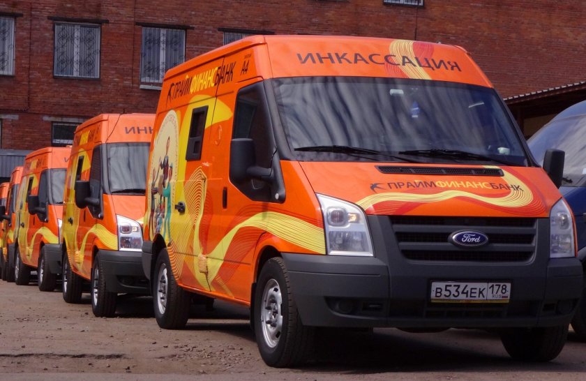 Автомобиль инкассации