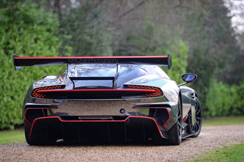 Aston Martin Vulcan