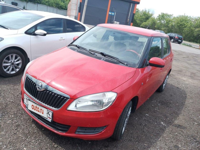 Шкода фабия 2012