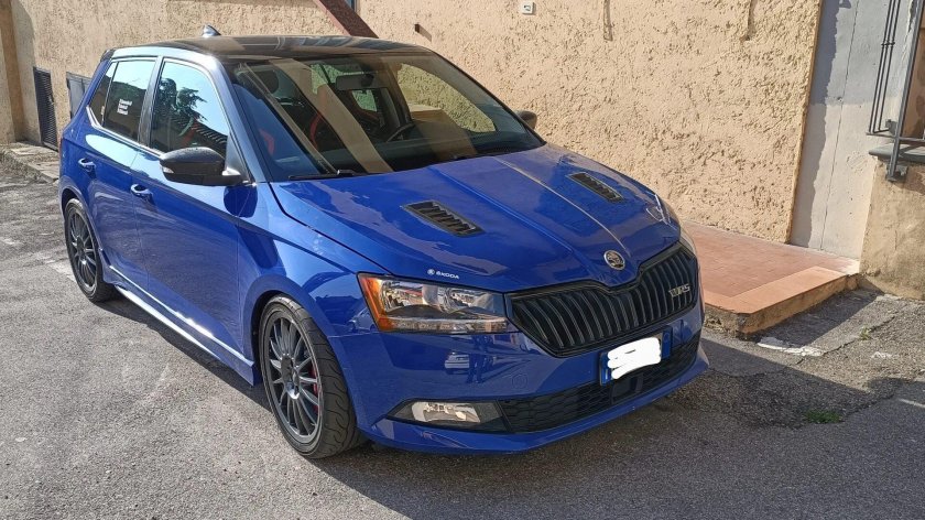 Skoda fabia monte carlo