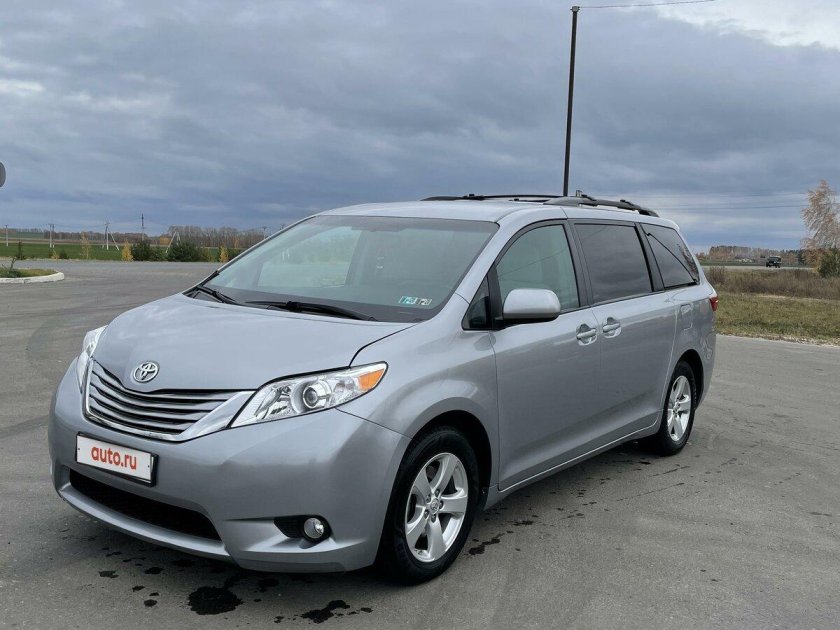 Toyota sienna 2012