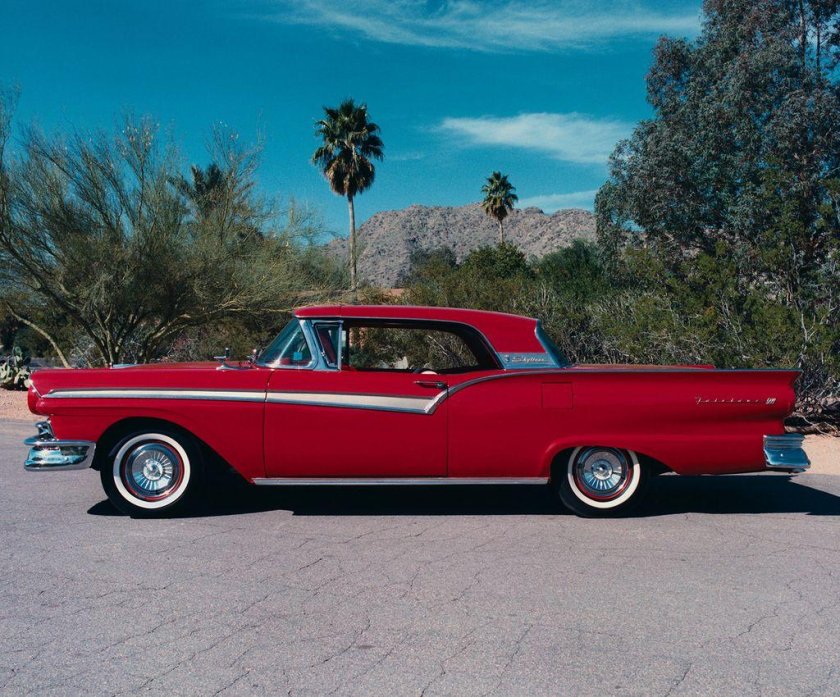 Ford Fairlane 1957