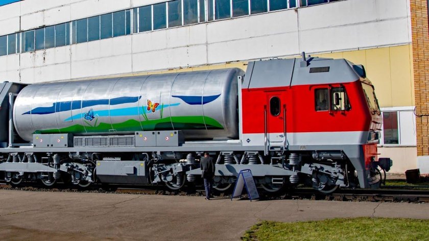 Газотурбовоз Локомотив гт1h002