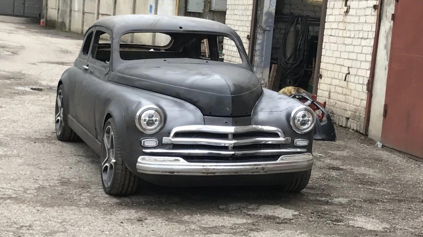 Автомобиль ГАЗ м20 победа