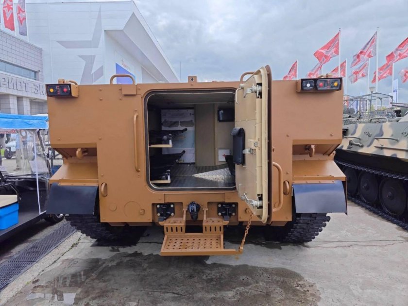 Тягач мт лб