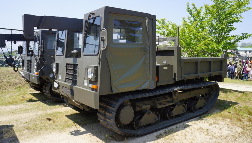 Гусеничный самосвал Morooka